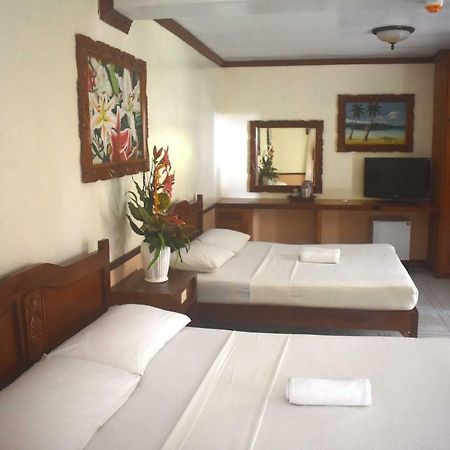 Tonglen Beach Resort Balabag  Екстериор снимка