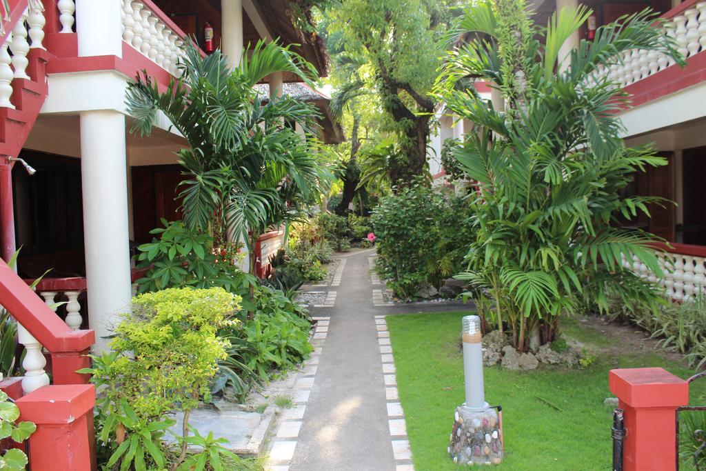 Tonglen Beach Resort Balabag  Екстериор снимка