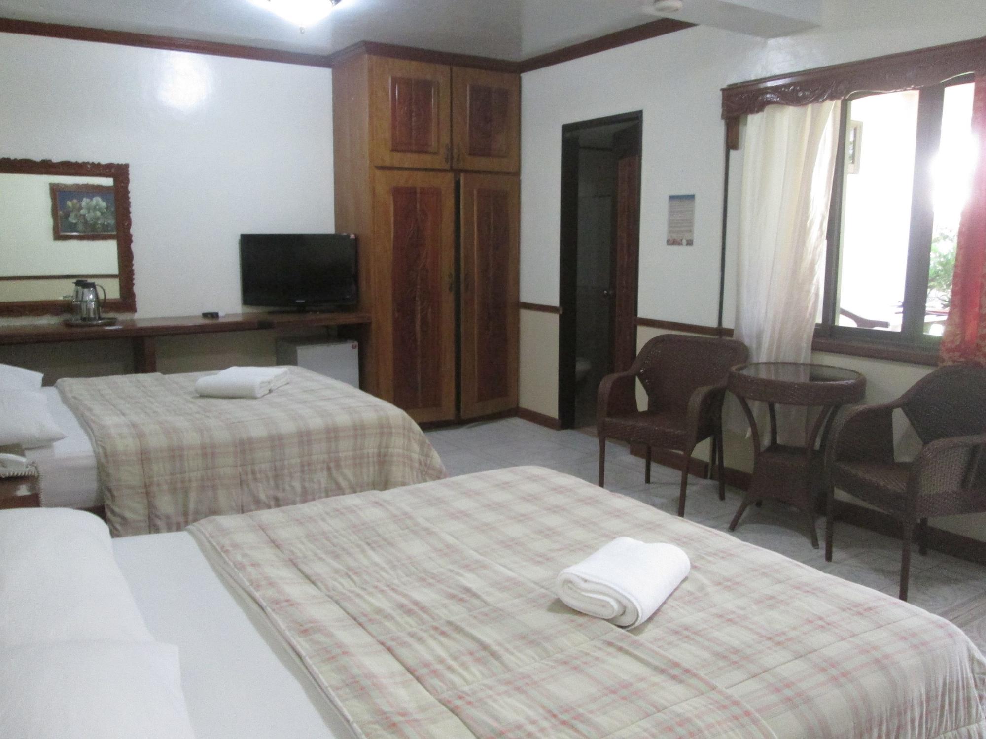 Tonglen Beach Resort Balabag  Екстериор снимка