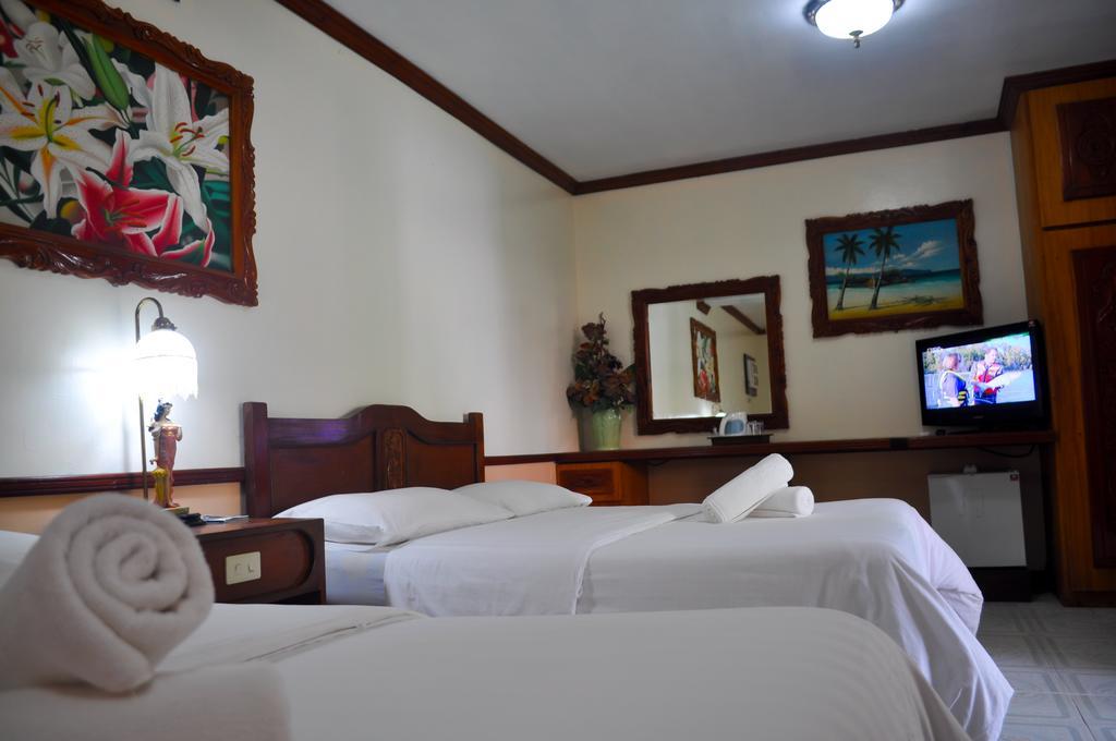 Tonglen Beach Resort Balabag  Екстериор снимка