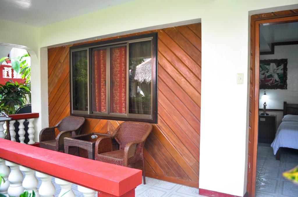 Tonglen Beach Resort Balabag  Екстериор снимка
