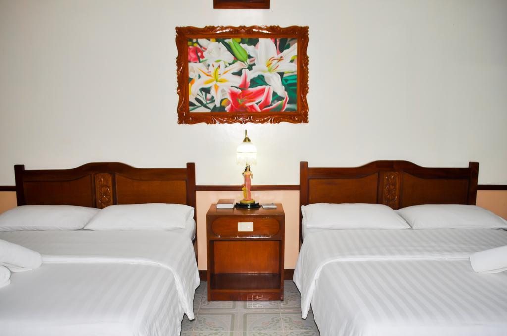 Tonglen Beach Resort Balabag  Екстериор снимка